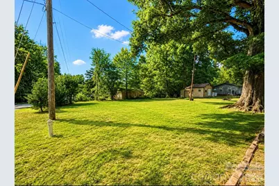 307 E 2nd Street, Oakboro, NC 28129 - Photo 31