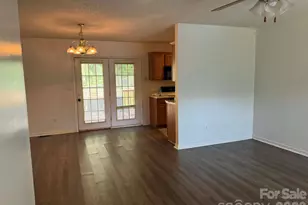 2588 Knight Dr, Lenoir, NC 28645 - Photo 7