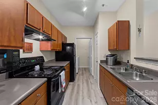 100 Vista Lake Dr, Candler, NC 28715 - Photo 11