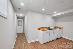 28 Ridgefield Pl, Asheville, NC 28803 - Photo 19