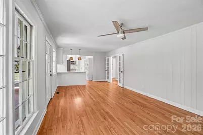 28 Ridgefield Place, Asheville, NC 28803 - Photo 11
