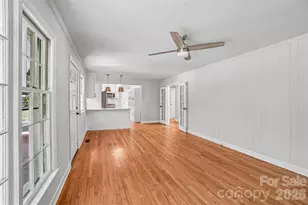 28 Ridgefield Pl, Asheville, NC 28803 - Photo 11