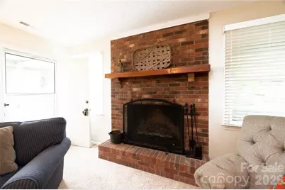 202 Village Green Road, Blowing Rock, NC 28605 - Photo 9