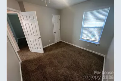 909 Rucker Cliff Drive, Charlotte, NC 28214 - Photo 9