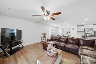 2464 Trollinger Dr, Catawba, NC 28609 - Photo 3