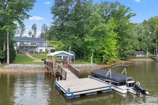 645 Riverside Dr, Lexington, NC 27292 - Photo 1