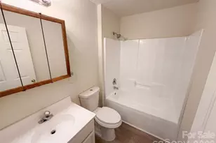 11805 Guildhall Ln, Charlotte, NC 28213 - Photo 17