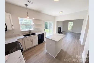 11805 Guildhall Lane, Charlotte, NC 28213 - Photo 9