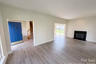 11805 Guildhall Ln, Charlotte, NC 28213 - Photo 3