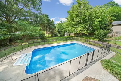 214 Walnut Avenue, Mount Holly, NC 28120 - Photo 33