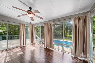 214 Walnut Avenue, Mount Holly, NC 28120 - Photo 9