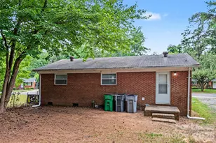 9131 Feldbank Dr, Charlotte, NC 28216 - Photo 13