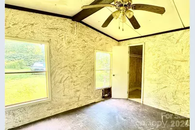 8 White Oak Drive, Leicester, NC 28748 - Photo 7