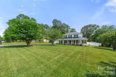 1401 Rivermont Drive, Gastonia, NC 28054 - Photo 3