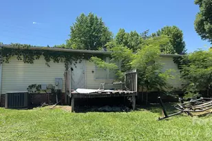 1694 Roy Caldwell St, Morganton, NC 28655 - Photo 23