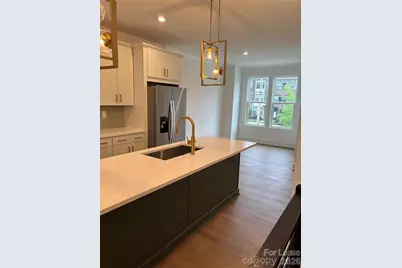 3644 Tryon Street, Charlotte, NC 28217 - Photo 5