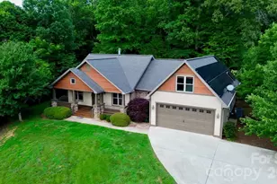 25 Willow Branch Ln, Weaverville, NC 28787 - Photo 1