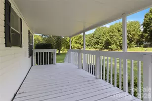 305 Southfork Meadows Rd, Gastonia, NC 28052 - Photo 5