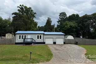 139 Kay Ln, Statesville, NC 28625 - Photo 1