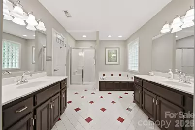 1032 30th Avenue Lane NE, Hickory, NC 28601 - Photo 25
