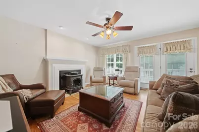 1032 30th Avenue Lane NE, Hickory, NC 28601 - Photo 7