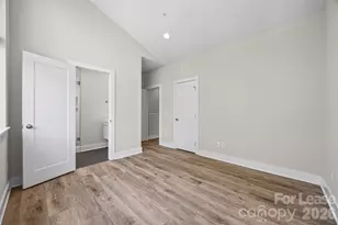 840 E 18th St, Charlotte, NC 28205 - Photo 19