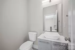 840 E 18th St, Charlotte, NC 28205 - Photo 7
