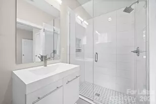840 E 18th St, Charlotte, NC 28205 - Photo 3