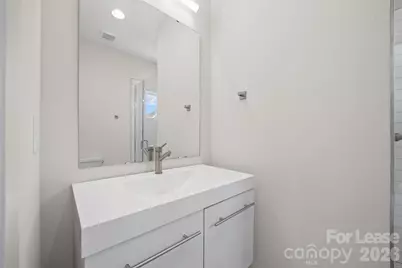 840 E 18th Street #D, Charlotte, NC 28205 - Photo 17