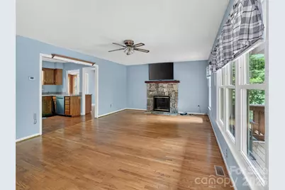 743 Kyles Creek Road, Hendersonville, NC 28792 - Photo 17