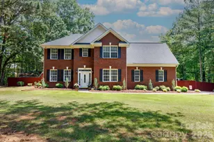 3009 Mamoth Oak Dr, Lancaster, SC 29720 - Photo 1