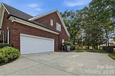 7650 Cotton Street, Harrisburg, NC 28075 - Photo 5