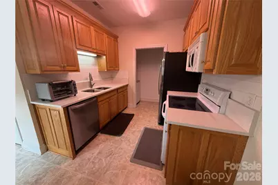 892 Trial Place, Newton, NC 28658 - Photo 3