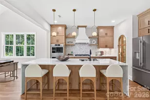 105 Wharf Ln, Statesville, NC 28677 - Photo 5