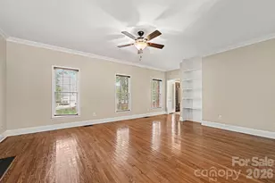 10403 Persimmon Creek Dr, Charlotte, NC 28227 - Photo 5