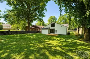 2204 Rozzelles Ferry Rd, Charlotte, NC 28208 - Photo 25