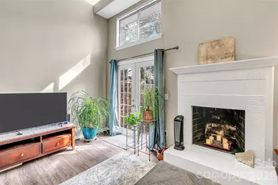 8073 Charter Oak Lane, Charlotte, NC 28226 - Photo 3
