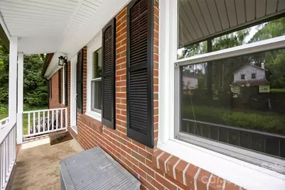 611 W Lewis Street, Dallas, NC 28034 - Photo 5