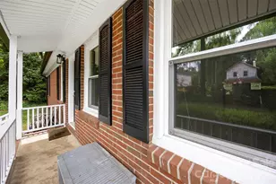 611 W Lewis St, Dallas, NC 28034 - Photo 5