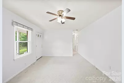 611 W Lewis Street, Dallas, NC 28034 - Photo 9