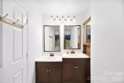 611 W Lewis Street, Dallas, NC 28034 - Photo 27
