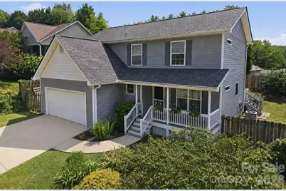 14 Grove Garden Avenue, Candler, NC 28715 - Photo 3