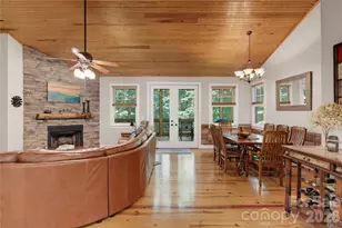 112 Boulder Crk Ln, Tuckasegee, NC 28783 - Photo 5