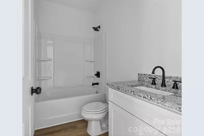 417 8th Street Drive SW, Hickory, NC 28602 - Photo 25