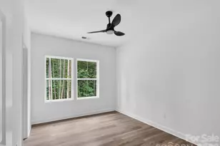 417 8th St Dr SW, Hickory, NC 28602 - Photo 15