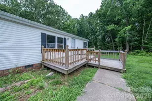 117 Apricot Ln, Statesville, NC 28677 - Photo 3
