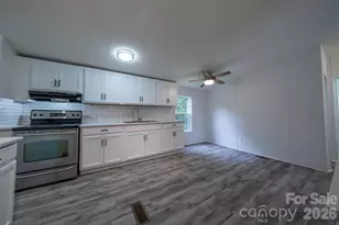 117 Apricot Ln, Statesville, NC 28677 - Photo 5