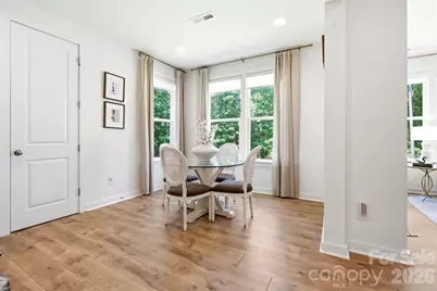15611 Walnut Hill Drive, Charlotte, NC 28278 - Photo 5