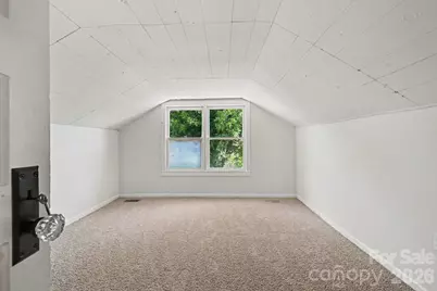 1402 1st Avenue Place NW, Hickory, NC 28601 - Photo 19