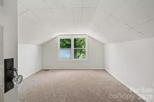 1402 1st Ave Pl NW, Hickory, NC 28601 - Photo 19